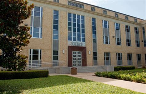 winton scott hall tcu|Winton.